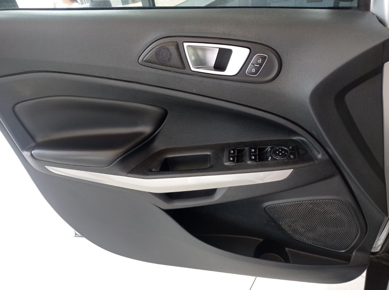 Ford EcoSport  5 pts. Titanium, 2.0l, 164 HP, TA, a/ac., piel, QC, f. niebla, RA-17 2021